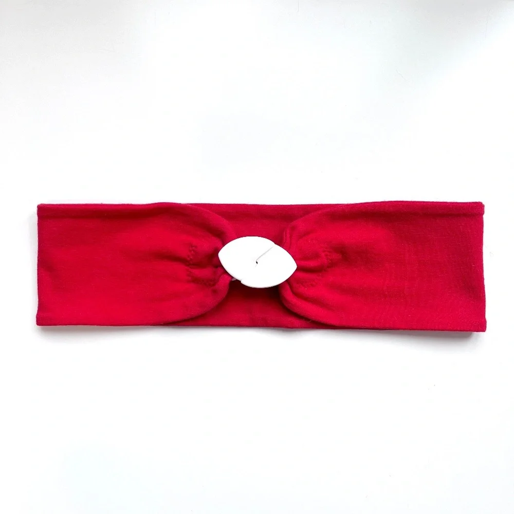 Vintage Kisslock Wide Red Fabric Stretch Belt